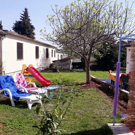 Amalia Apartment Umag Exterior photo